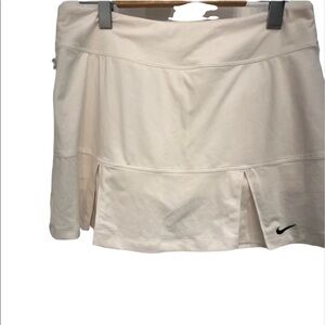 NIKE tennis skirt white size medium